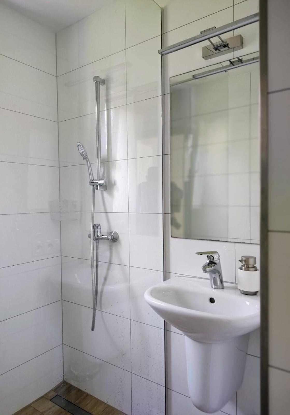 Domki Na Wodnej Apartment Kolobrzeg Exterior photo